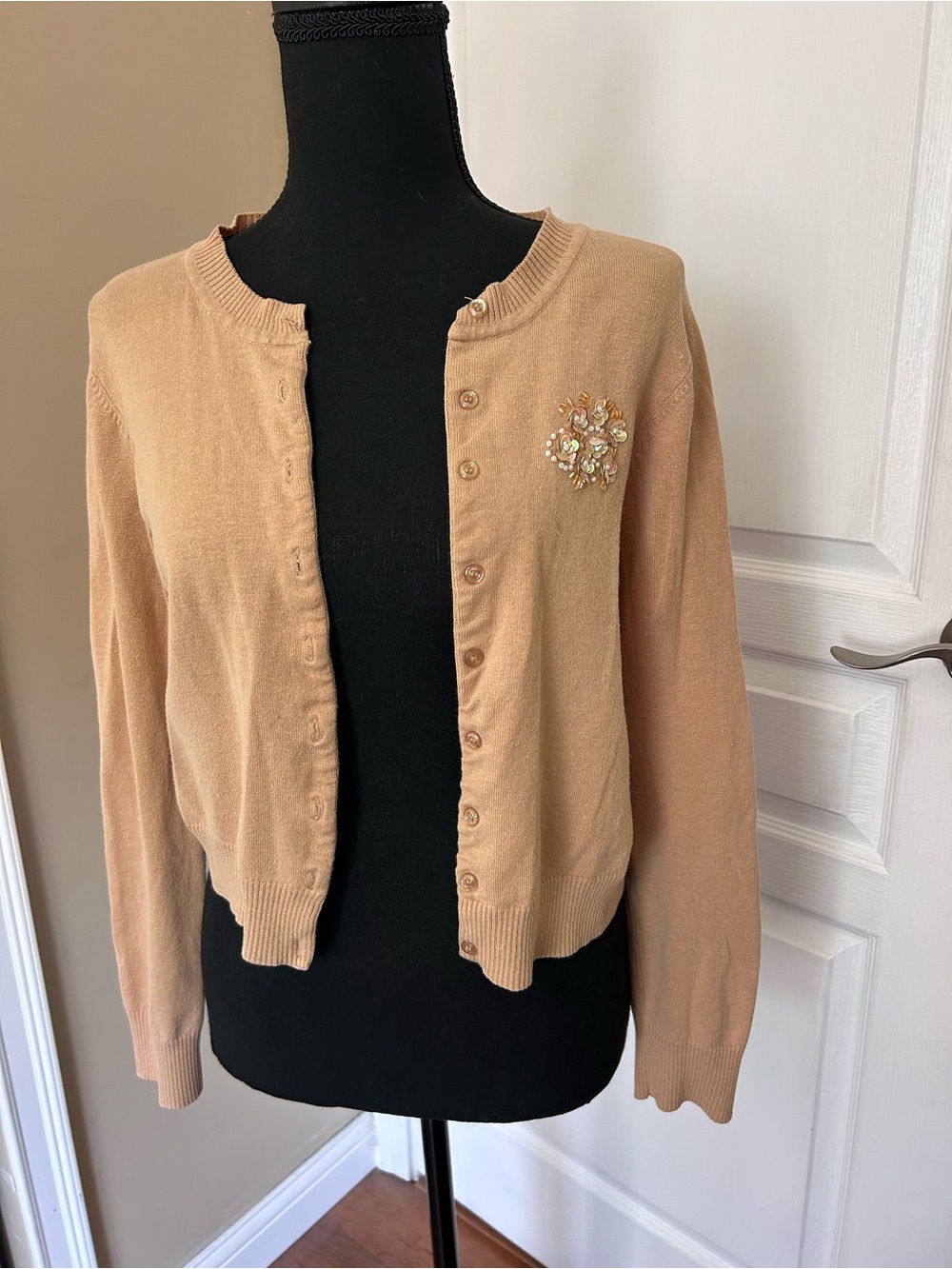 Eyeshadow Tan Crewneck Cardigan with Embellished Brooch